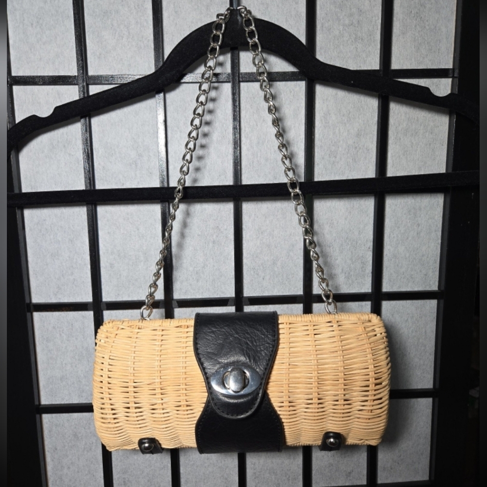 Wicker Baguette Shoulder Bag